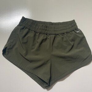 DSG Women's Stride Shorts Mid Rise Inky Olive
